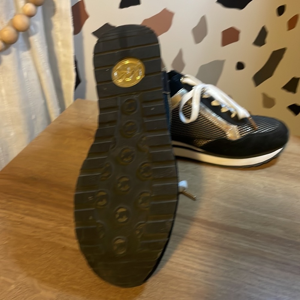 Michael Kors Black and Gold Allie Trainer Sneakers Size 8 - Picture 2 of 3
